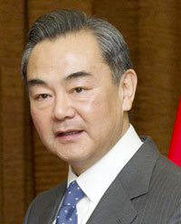 Foreign minister chides Japan's 'lack of common sense'