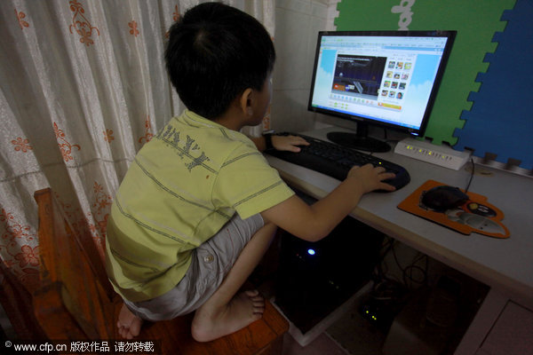 Half of Chinese urban kids surf Internet