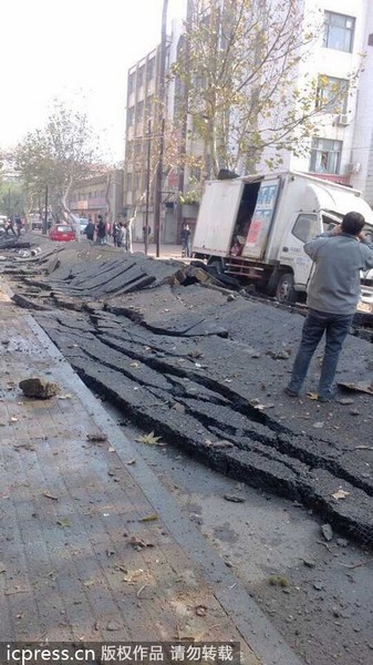 Oil pipeline blast leaves 22 dead in E China