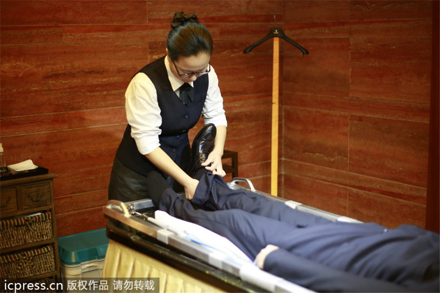 Shanghi provides body cleansing service for deceased