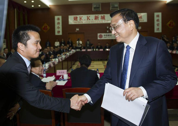 Chinese premier eyes stronger consular protection for overseas citizens