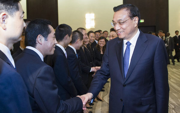 Chinese premier eyes stronger consular protection for overseas citizens