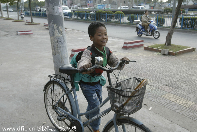 Shanghai woman and her black grandson