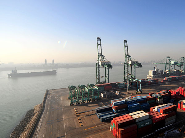 Port operations return to normal after Tianjin blasts