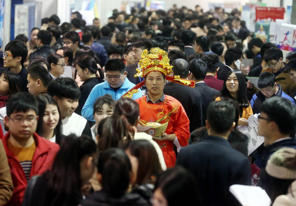 China plans to raise age of retirement