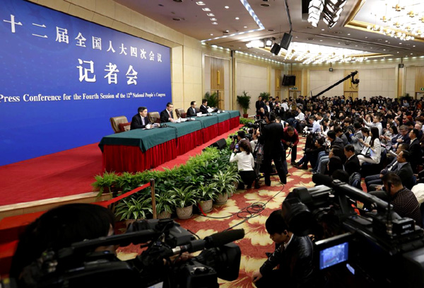 Foreign Minister Wang Yi meets the press