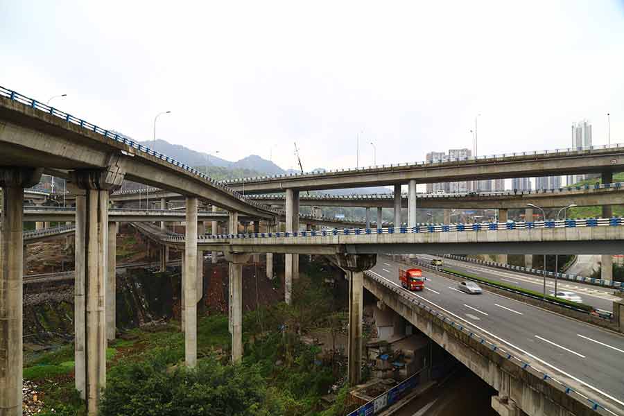 Multi-level overpass built in SW China