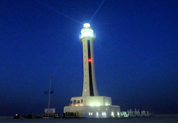 Zhubi Reef lighthouse comes to life