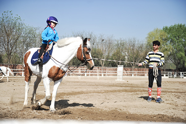 Equestrians gain currency in China