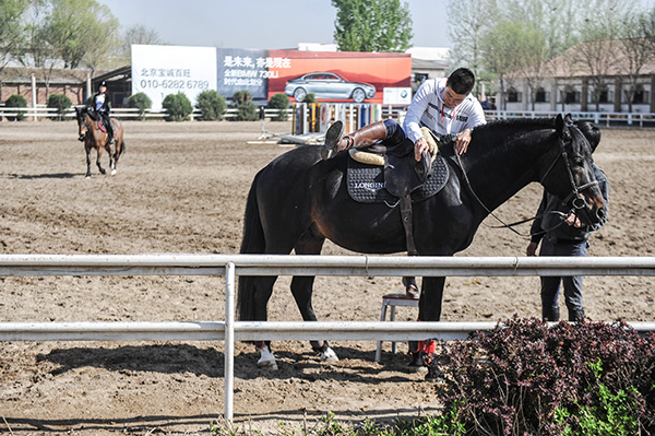 Equestrians gain currency in China