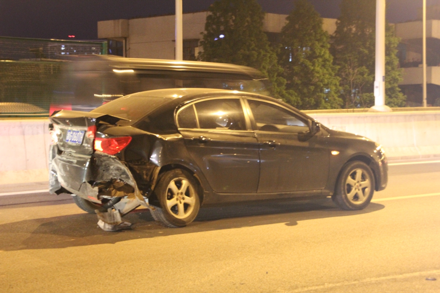 $2 million hyper car crash in east China's Zhejiang province