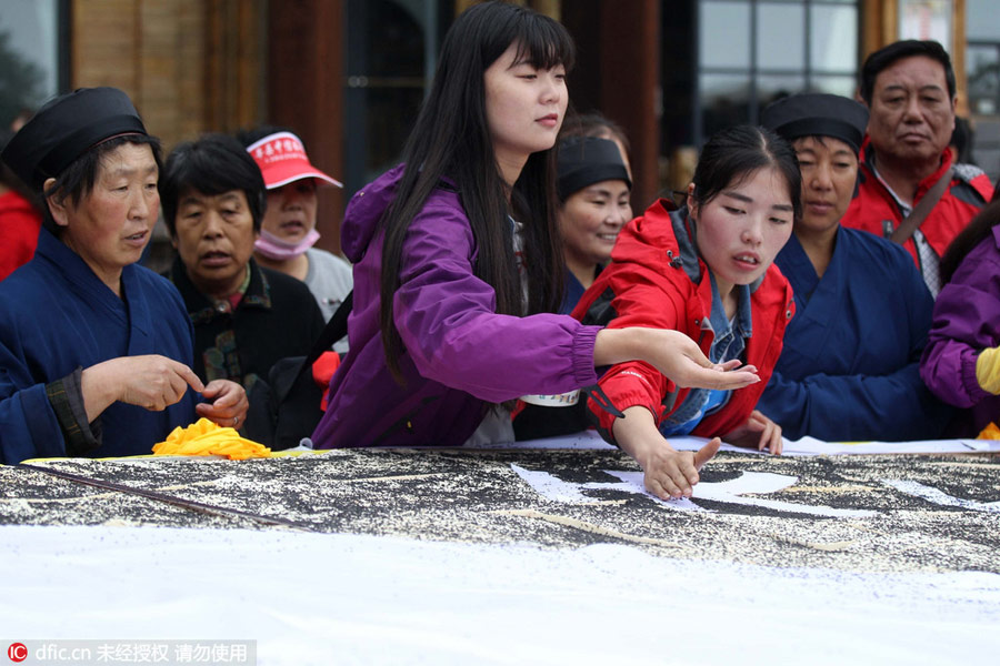 2.1-ton tofu finishes in two hours in central China