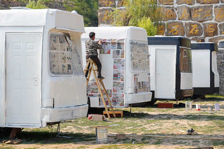 Disused buses turn into chic living spaces