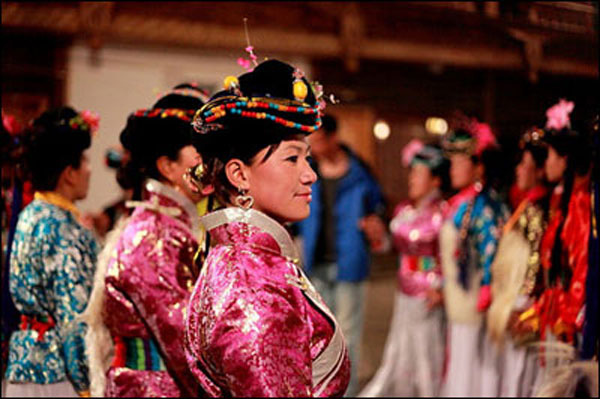 The walking marriage of Mosuo ethnic group