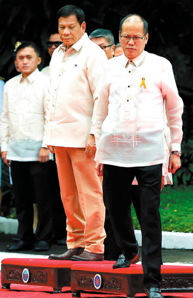 Xi eyes joint bid to boost Manila ties