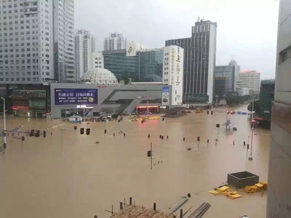 Typhoon Megi makes landfall in East China