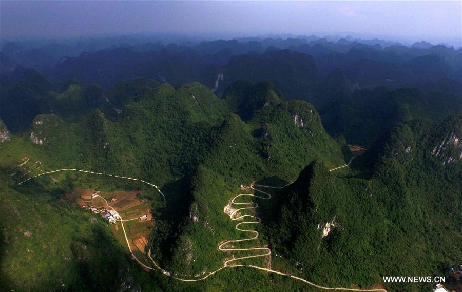 Guangxi strengthens road construction efforts in poor rural areas