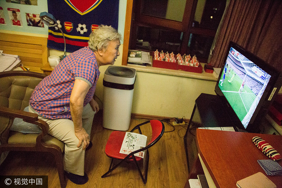 Chinese granny gooner makes a name online