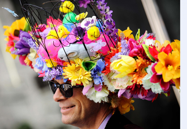 Fifth Avenue celebrates Easter