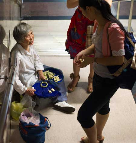Flower grannies keep a fragrant tradition alive