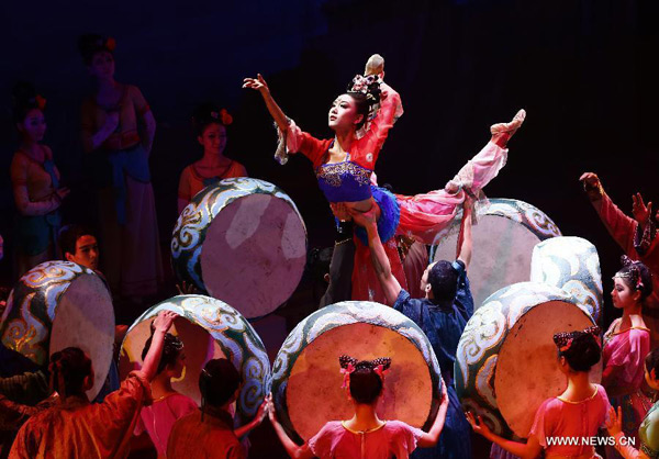 Traditional Chinese dance drama debuts in London