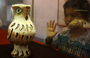 Exhibition spotlights China's craft arts