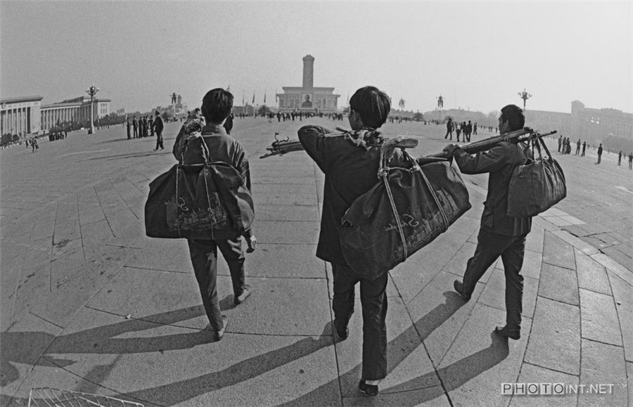 Photographer captures changes in China