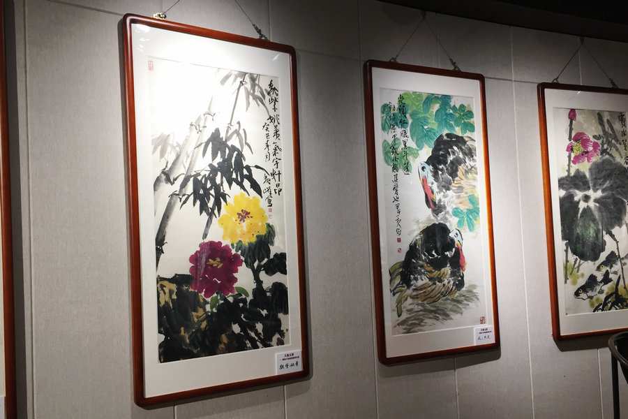 Painting a feeling of forcefulness:Wei Feng's birds and flowers