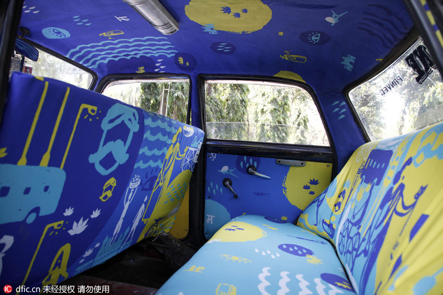 Mumbai taxis become mobile works of art