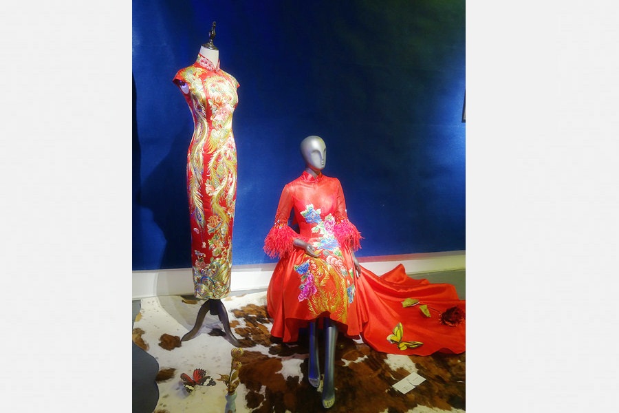 Clothes showcase oriental beauty