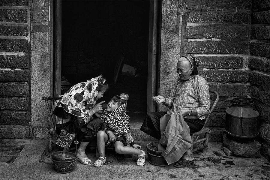 China in the eyes of foreign photographers