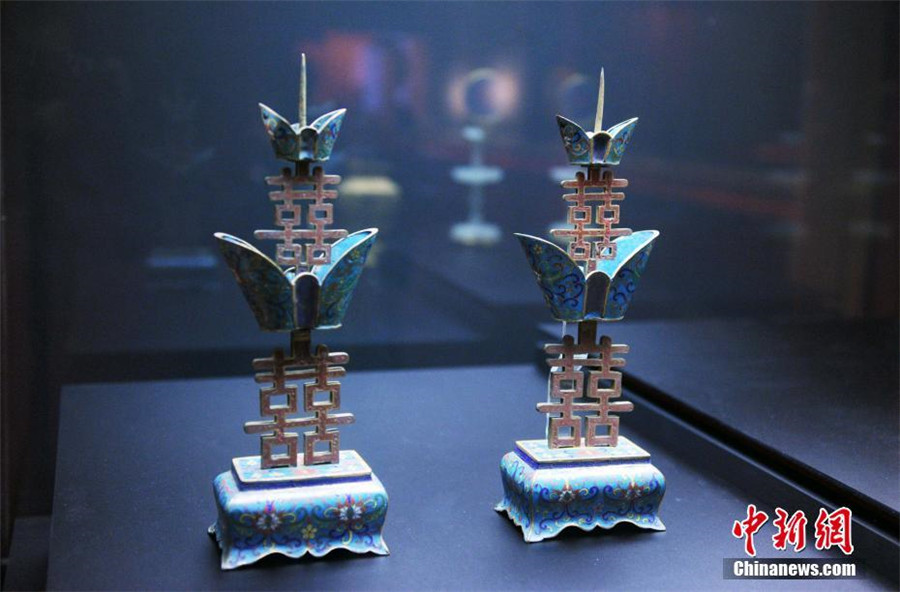 Grandiose wedding exhibition of Qing Emperors held in HK