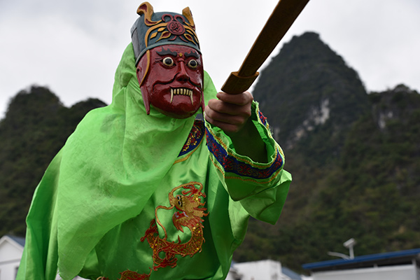 Nuo masks dance, treasure of China's Maonan ethnic group