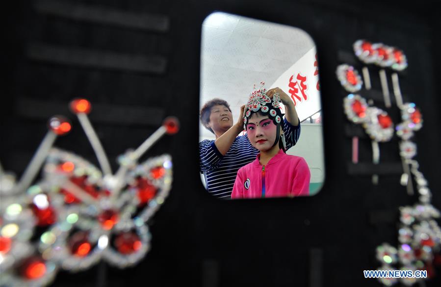 Intangible cultural heritage: local Chinese opera 'Ha Ha Qiang' in Hebei
