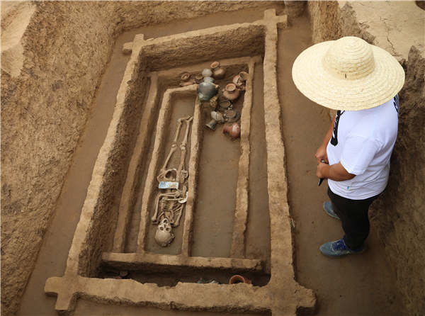 Tall ancestors found in Shandong tombs