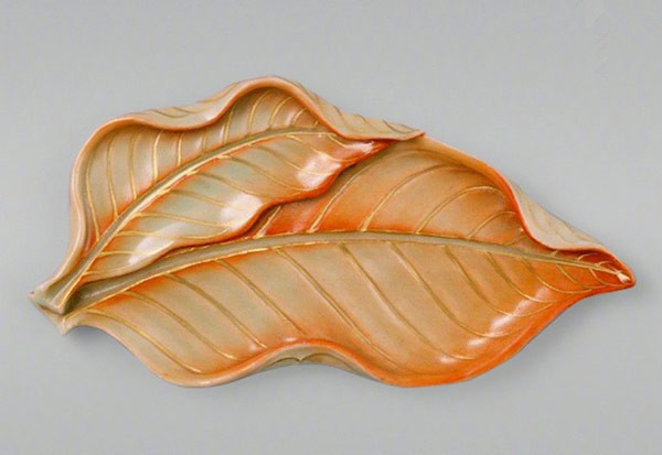Leaf-shaped relics adorn the summer
