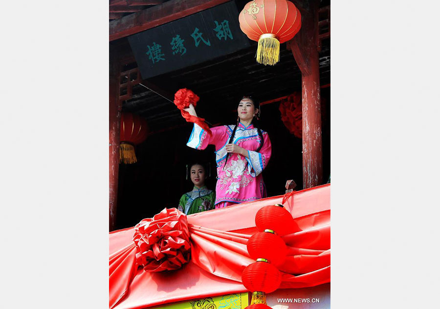 Traditional wedding ceremony of Huizhou performed in E China