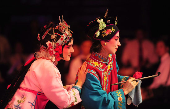 Americans perform at Peking Opera Festival