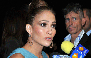 Jennifer Lopez's boyfriend defends age gap