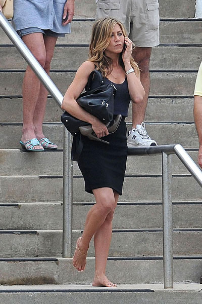 Jennifer Aniston on set of movie 