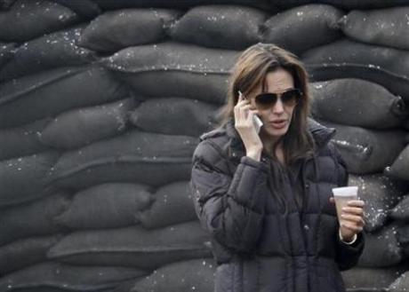 Angelina Jolie defends Bosnian directorial debut