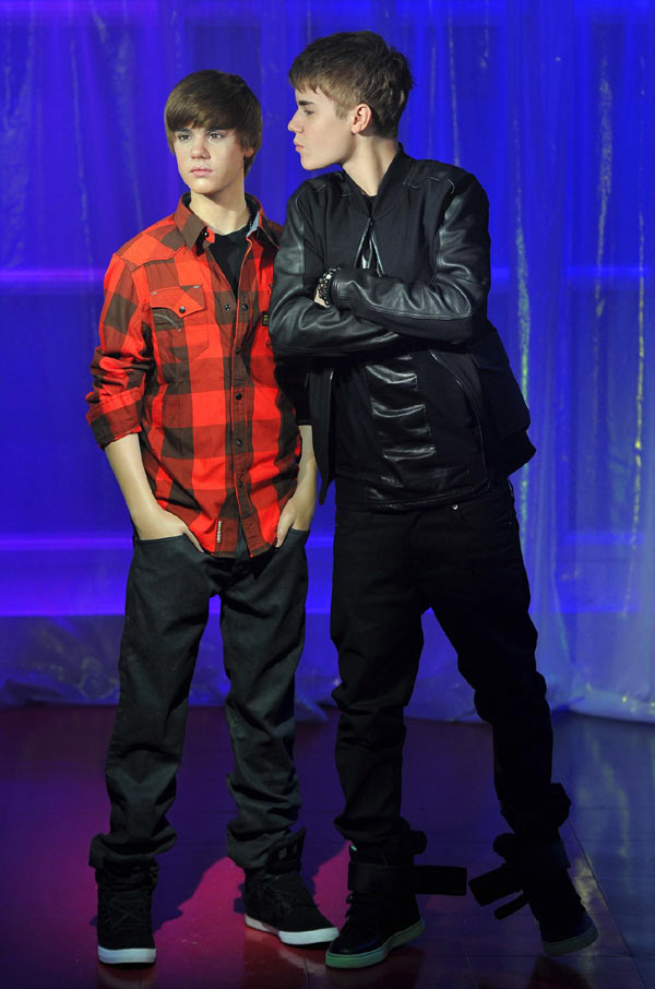 Pop sensation Justin Bieber meets wax double