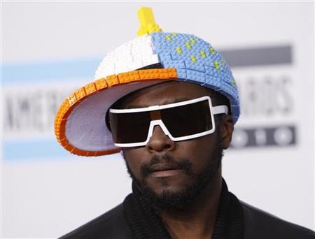 Will.i.am returning to 'Idol' to perform 'Rio' song
