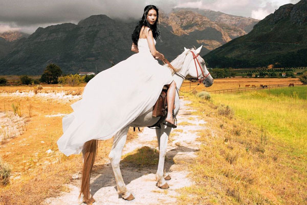 Karen Mok's pre-wedding photos