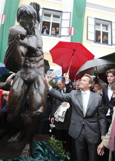 Schwarzenegger opens museum