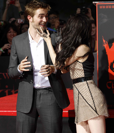 'Twilight' actors leave their marks