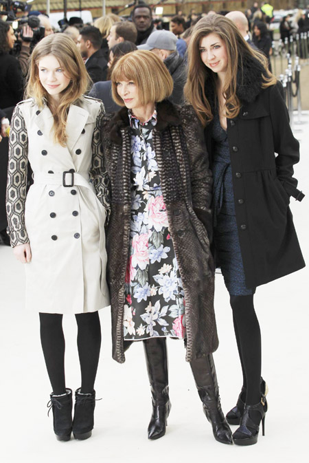 krydstogt Ubetydelig dråbe Celebrities watch Burberry show in London[1]|chinadaily.com.cn