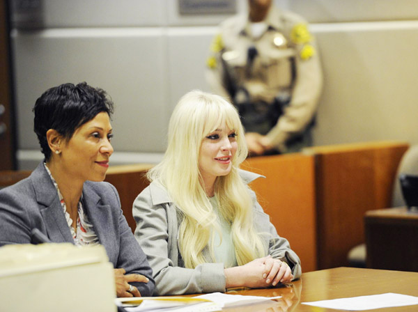 Lohan enters 'home stretch' of probation