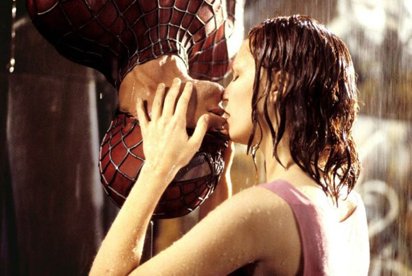 Top 10 classic kissing scenes in movies