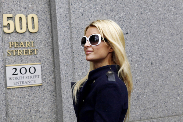Paris Hilton appears in Manhattan federal courthouse